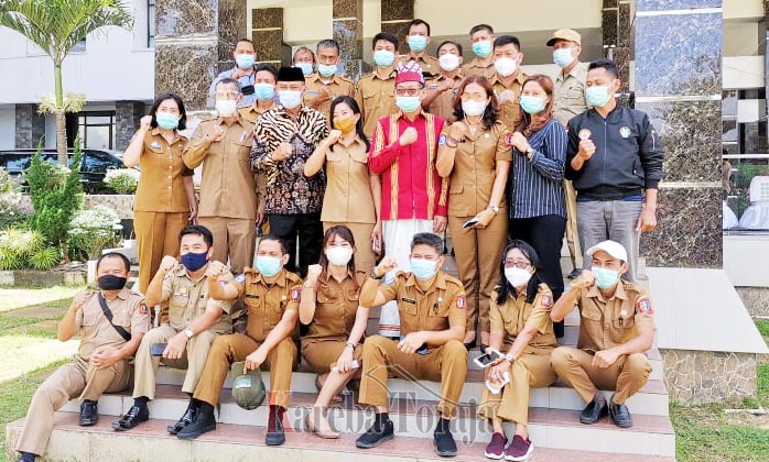 Pamit, Nicodemus Biringkanae Ajak Masyarakat Bahu-membahu Bangun Toraja