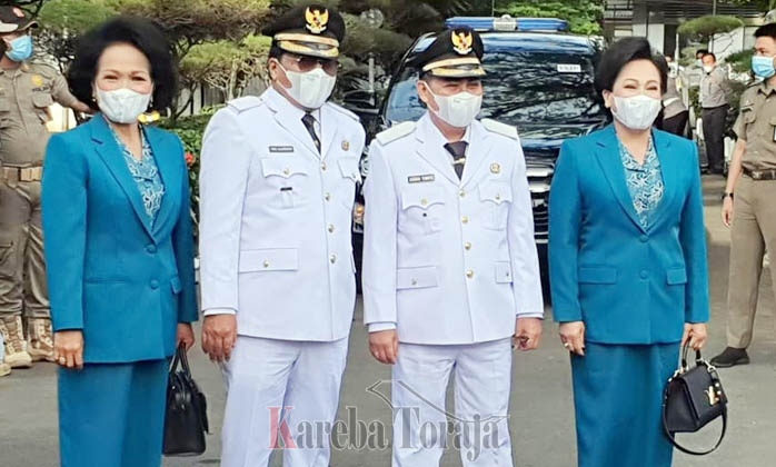 Theofilus Allorerung dan Zadrak Tombe Dilantik Jadi Bupati dan Wakil Bupati Tana Toraja