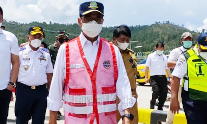 Menhub Puji Kebijakan Subsidi Sehingga Frekuensi Penerbangan Makassar – Toraja Bisa Setiap Hari