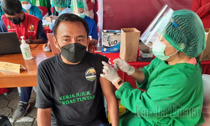 Vaksinasi Covid-19 di Polres Toraja Utara Diserbu Warga, 1.000 Dosis Ludes