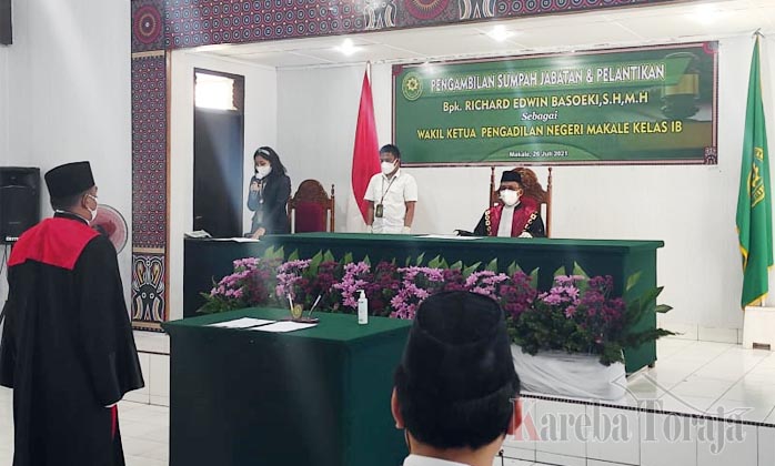 Wakil Ketua Pengadilan Negeri Makale Dilantik, Pelayanan Dipastikan Lebih Maksimal
