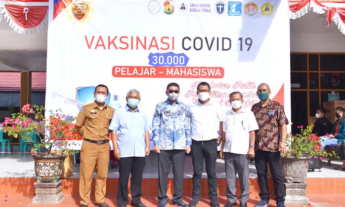 BPS Gereja Toraja dan Pemkab Toraja Utara Launching 30 Ribu Dosis Vaksin untuk Pelajar dan Mahasiswa