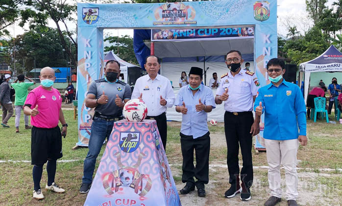 16 Tim Perebutkan Satu Ekor Kerbau di Turnamen KNPI Cup Toraja Utara