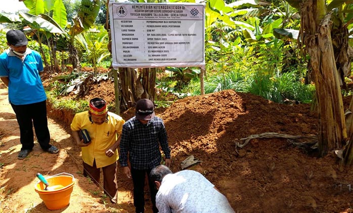 Wabup Toraja Utara Letakan Batu Pertama Pembangunan BLK Yayasan Tallulolona