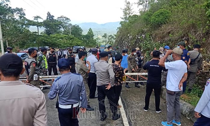 Pasca Pencabutan Portal, Polisi Jaga Pintu Masuk Objek Wisata Buntu Burake