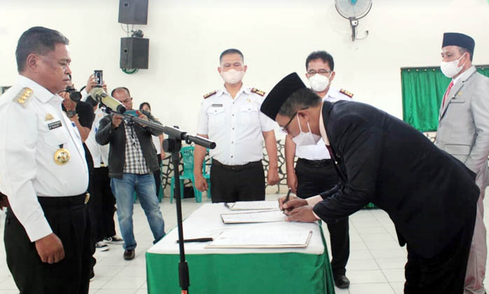 Bupati Toraja Utara Lantik 250 Kepala Sekolah di Aula Kodim 1414 Tana Toraja