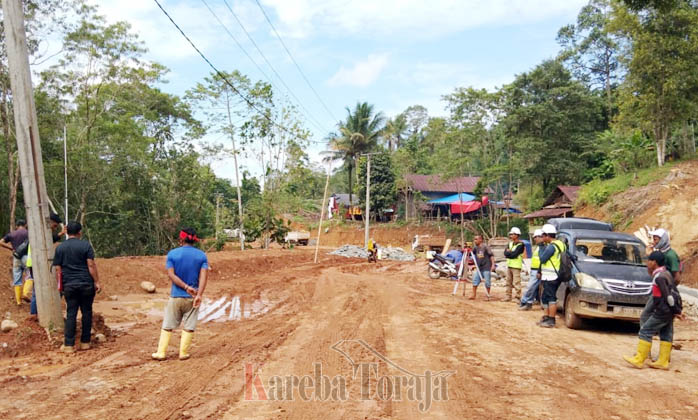 Ruas Jalan Sa’dan-Batusitanduk Kembali Dikerjakan, Anggarannya Rp 35,6 Miliar