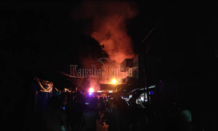 TERKINI: Pasar Pagi Rantepao Terbakar
