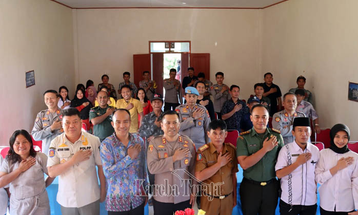 Selain Insfrastruktur, Warga Simbuang-Mappak Juga Keluhkan Kehadiran Guru ASN di Sekolah