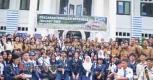 SMP se-Tana Toraja Deklarasi Sekolah Bersih Narkoba (Bersinar)