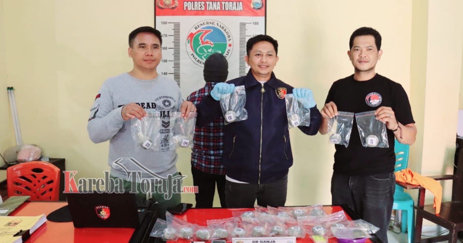Beli Ganja Seberat 1,2 Kg Lewat Online, Seorang Warga di Makale Ditangkap Polisi dan Terancam Hukuman Penjara 20 Tahun