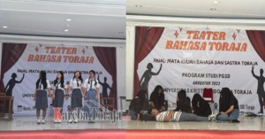 Program Studi PGSD UKI Toraja Rawat dan Lestarikan Bahasa Ibu Lewat Pertujukan Teater
