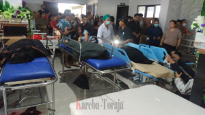 Truk Terbalik di Sereale, 6 Orang Meninggal Dunia, 9 Kritis, 5 Luka Ringan