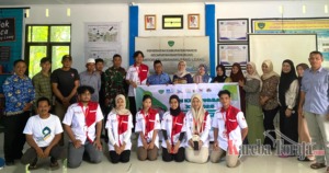 Lewat Program KKN Kebangsaan, Mahasiswa UKI Toraja Edukasi Warga Leang – Leang Maros Kelola Keuangan UMKM