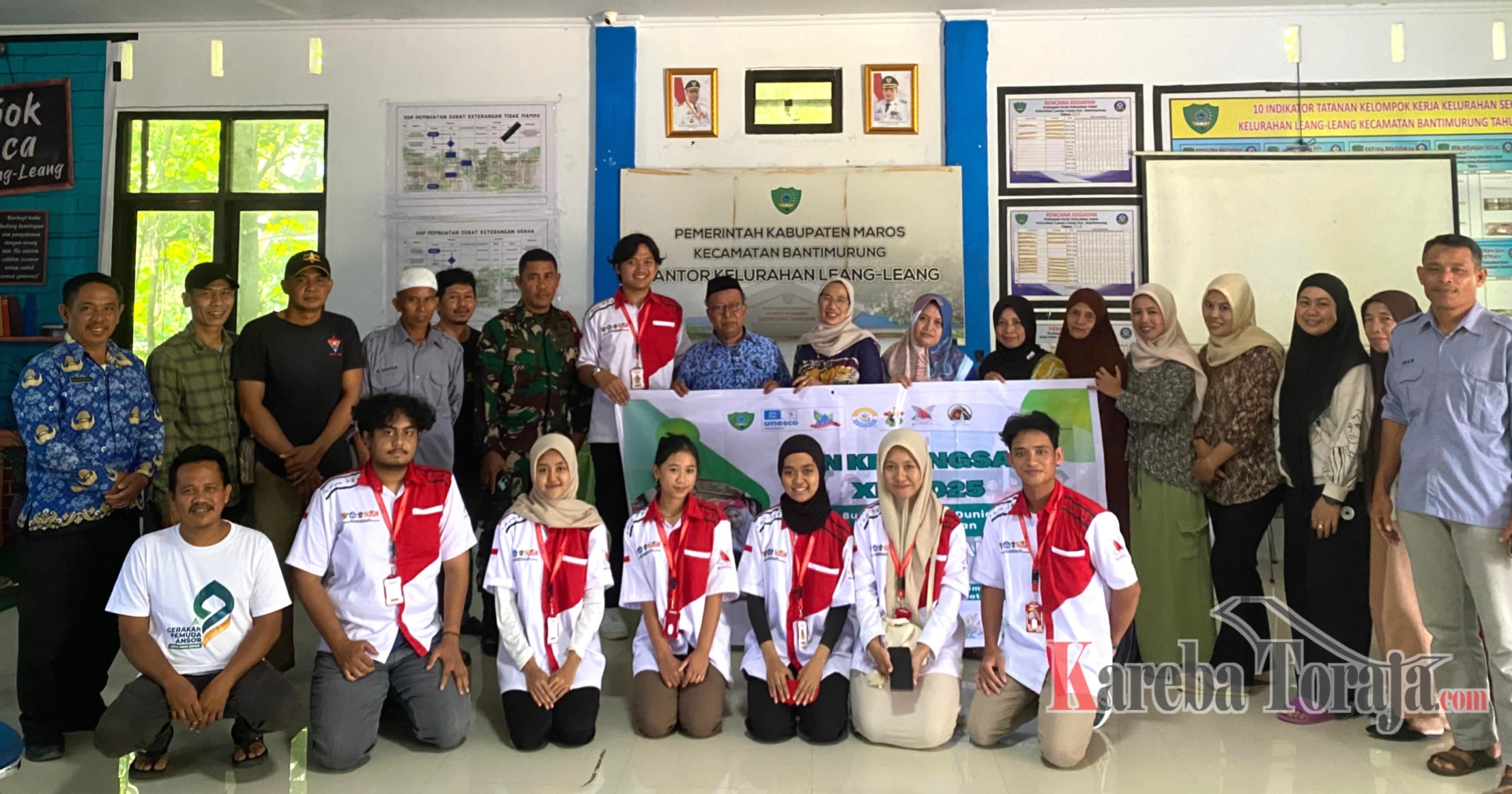 Lewat Program KKN Kebangsaan, Mahasiswa UKI Toraja Edukasi Warga Leang – Leang Maros Kelola Keuangan UMKM